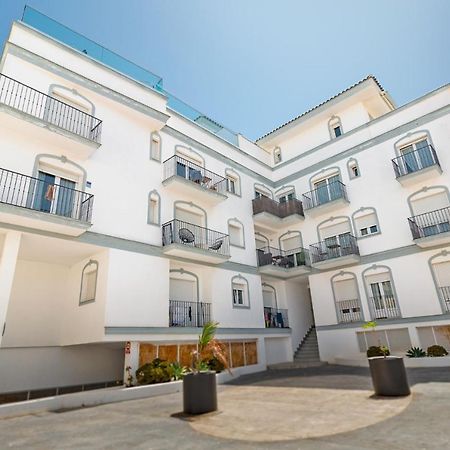 City Apartment With Workspace, Rooftop & Parking タリファ エクステリア 写真