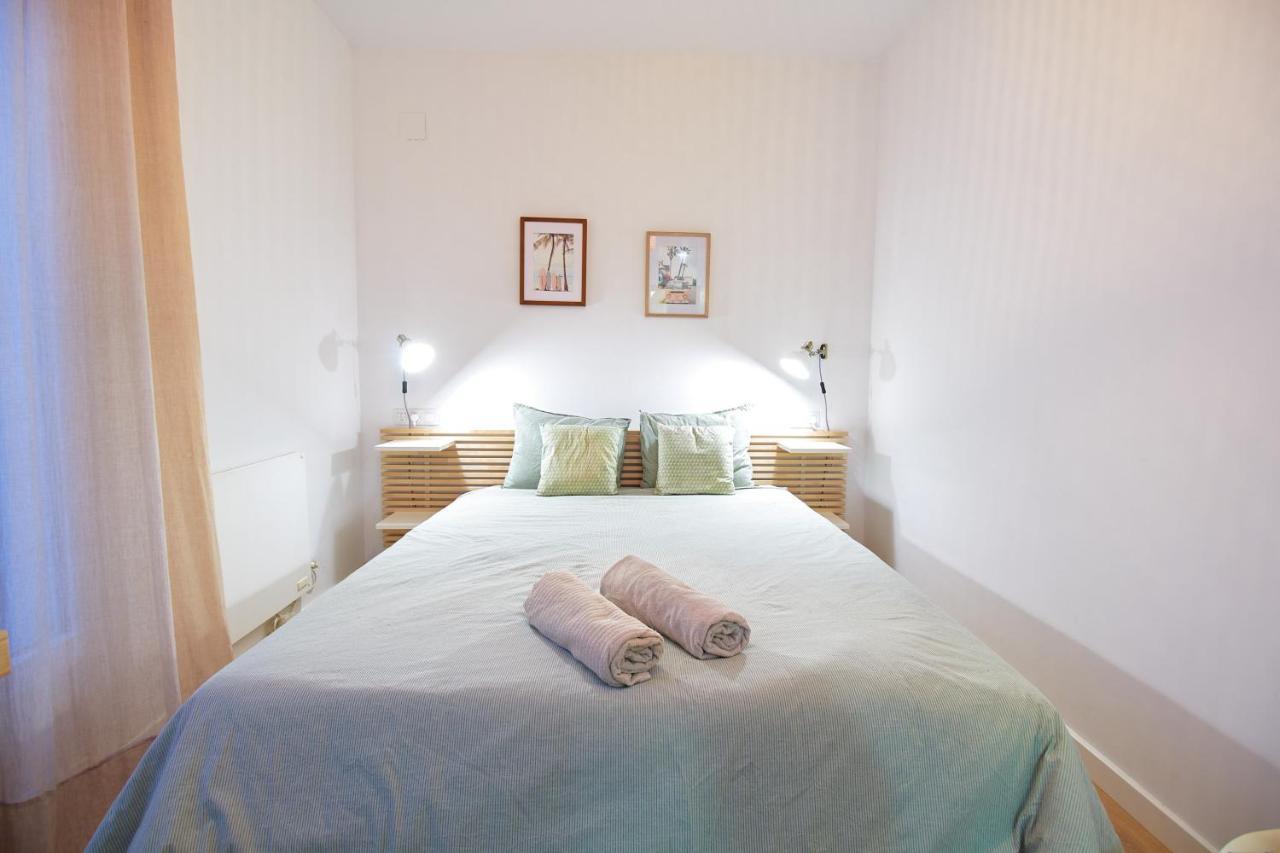 City Apartment With Workspace, Rooftop & Parking タリファ エクステリア 写真